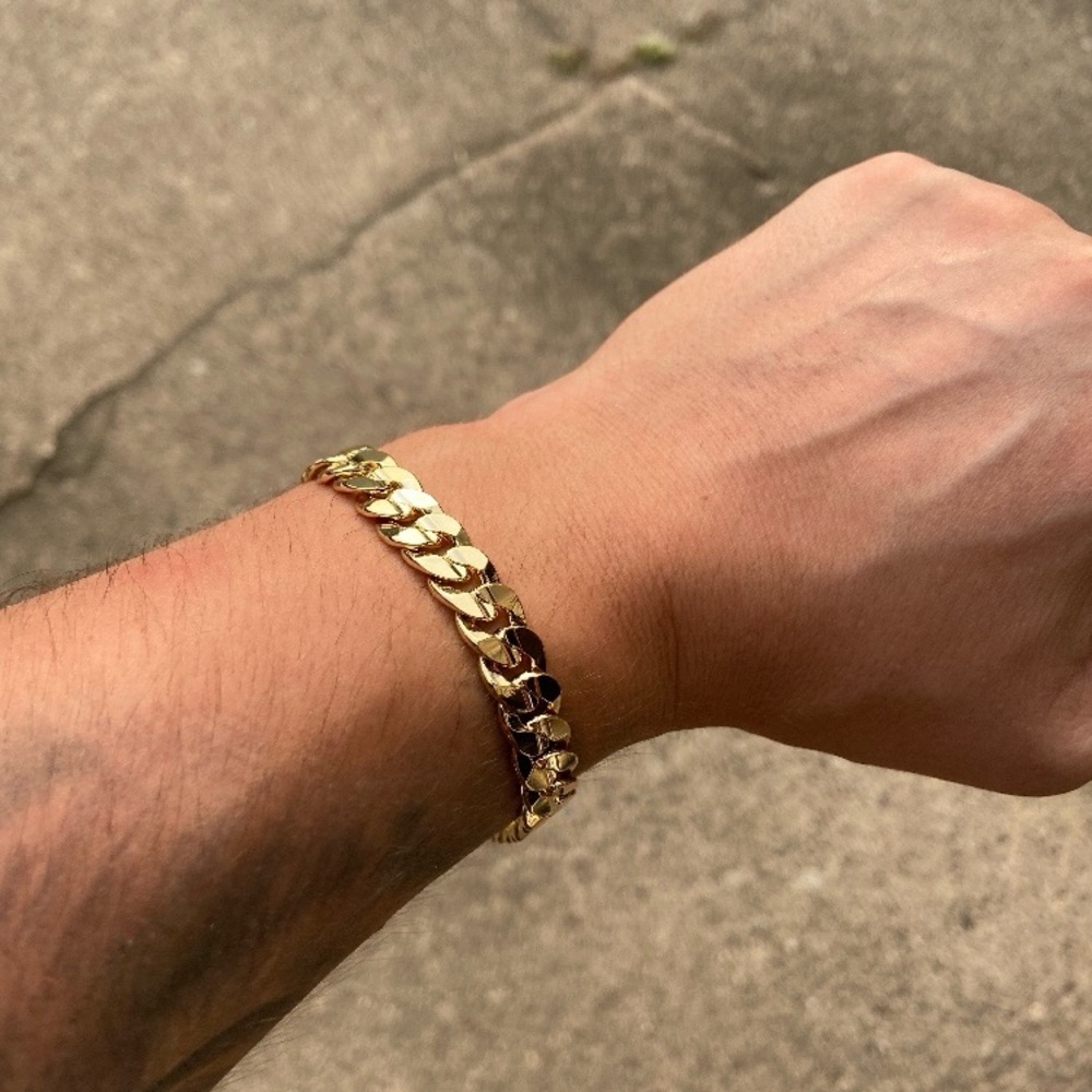 Gold Chain Cuban Link Necklace 24in 10mm and Matching Cuban Link Bracelet 8in - Picture 6 of 7